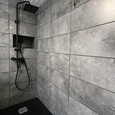 Maison Renovee Au Coeur De Perpignan