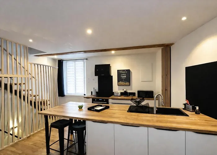 Maison Renovee Au Coeur De Holiday home Perpignan