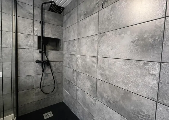 Maison Renovee Au Coeur De Perpignan